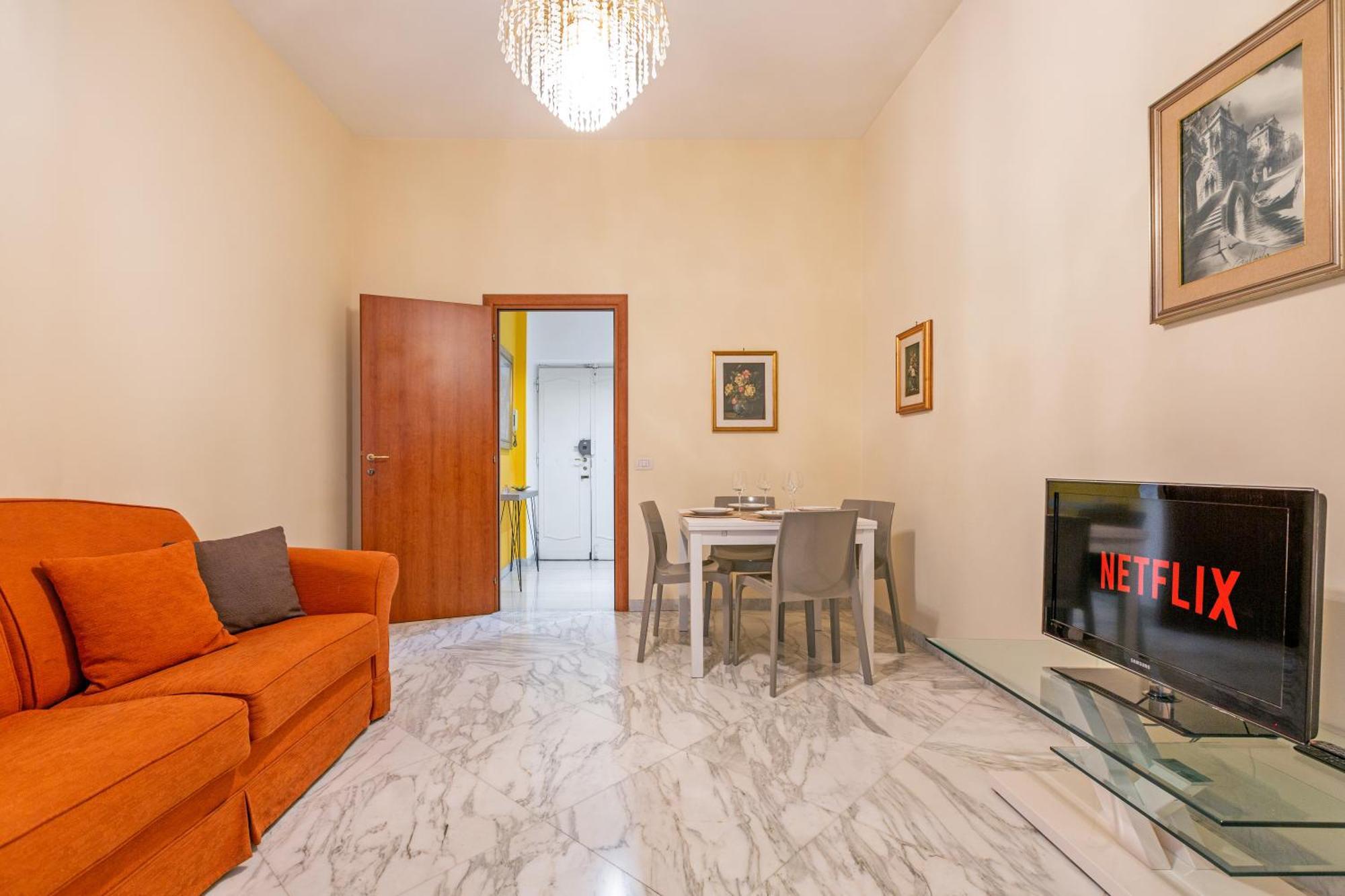 10 Minutes By Car From St Peter's Basilica Apartment